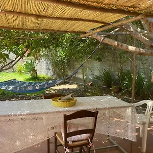 https://cottage-on-the-beach.taorminaitalyhotels.com
