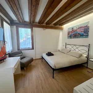 https://sora-al-ponte.hotelinveneto.com